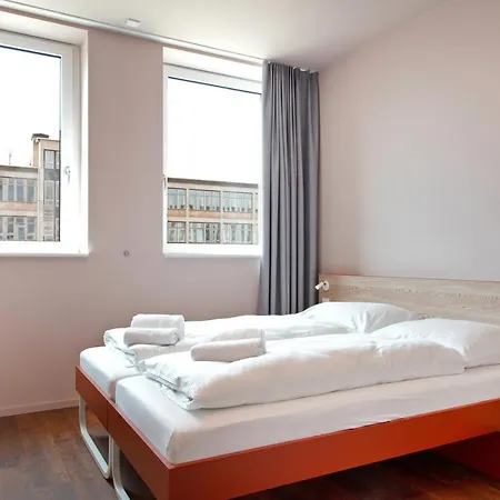 Otel Meininger Hauptbahnhof