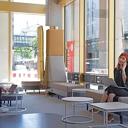 Meininger Hauptbahnhof 3*
