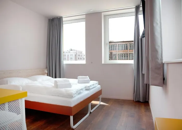 ホテル Meininger Hauptbahnhof 3*