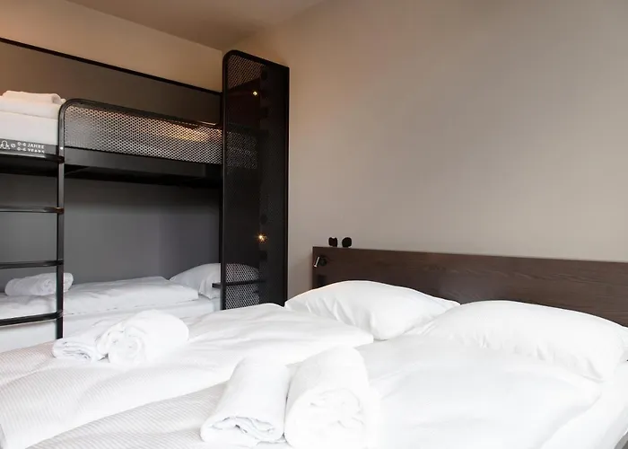 Meininger Hauptbahnhof 3* Bremen