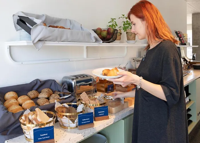 ホテル Meininger Hauptbahnhof