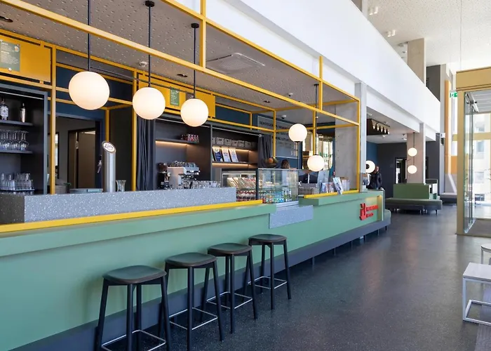 Meininger Hauptbahnhof 3* ブレーメン