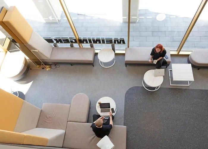 ホテル Meininger Hauptbahnhof